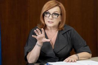 Schodek rozpočtu dál roste. Za osm měsíců je na 186 miliardách - Novinky